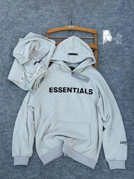 Ensemble Hoodie et Pantalon Essentials