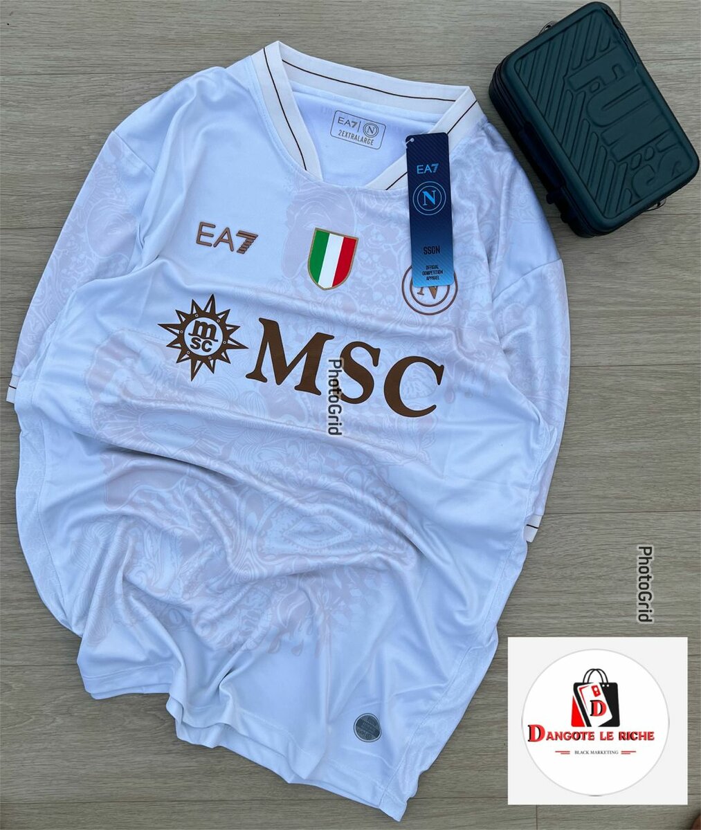 Maillot de foot EA7 blanc