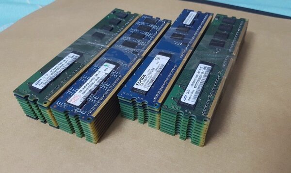 Barrettes de RAM DDR2