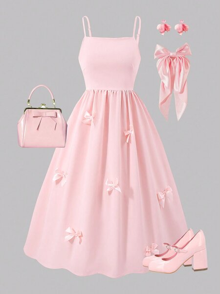 Robe élégante avec accessoires