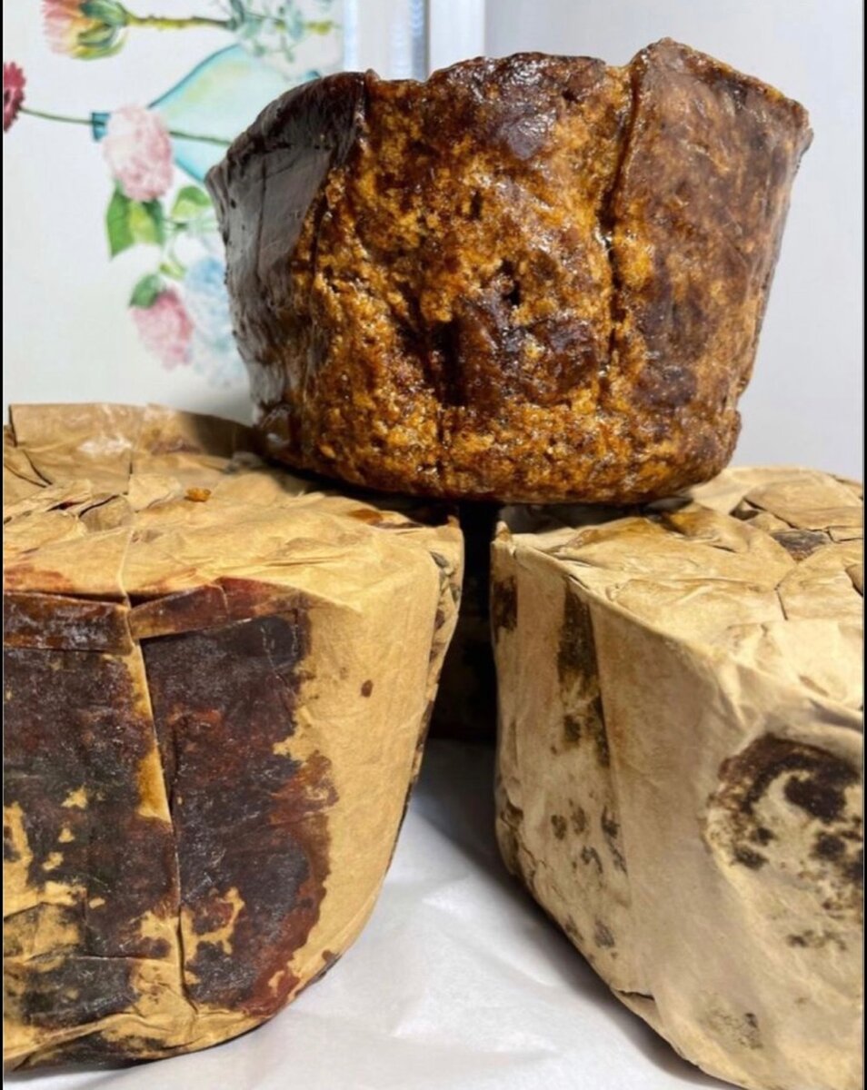 Black soap (Alata samina)