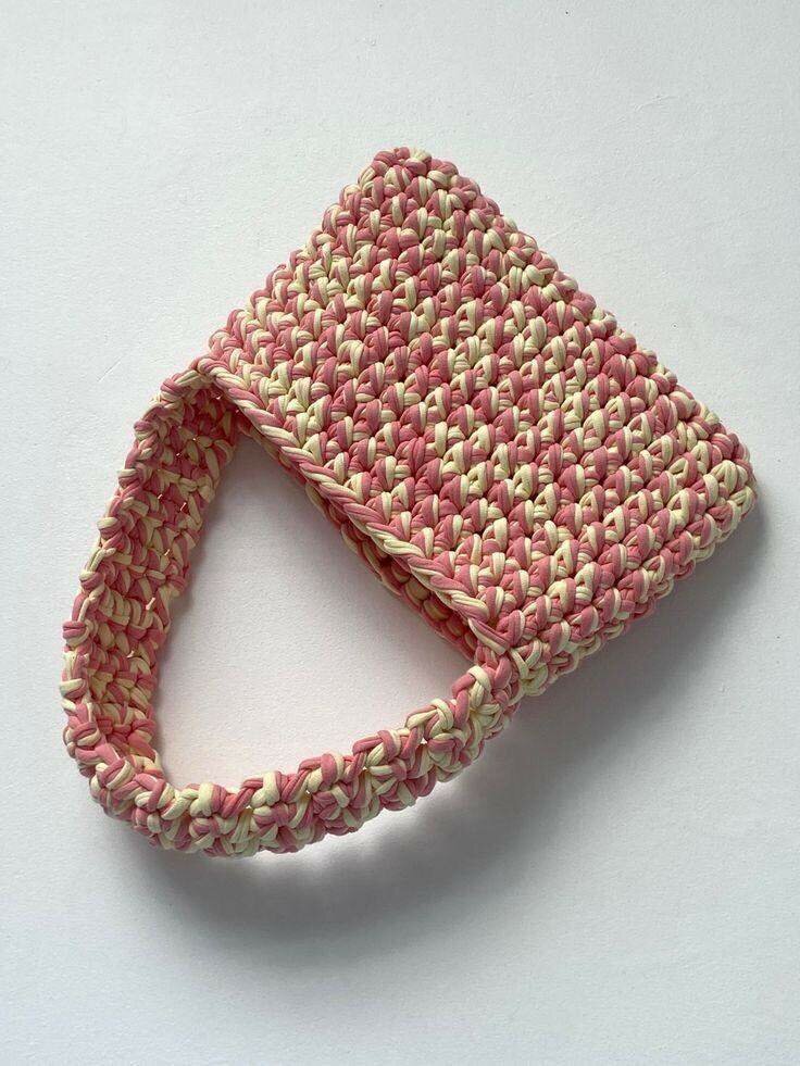 Crochet armpit bags