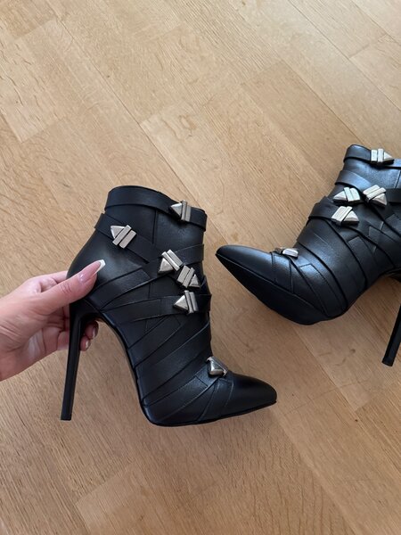 Полусапожки натуральная кожа новые