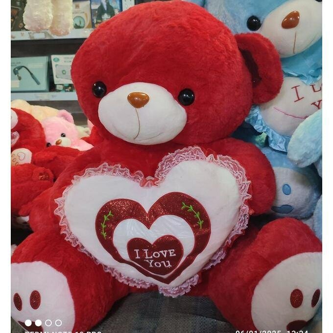 Ourson en peluche rouge romantique
