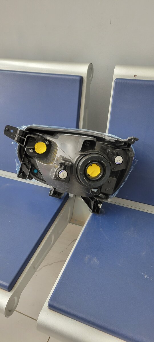 Phare Avant Droit Spresso