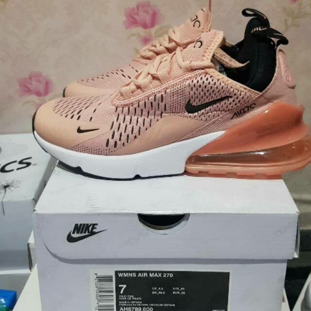 Nike Air Max 270