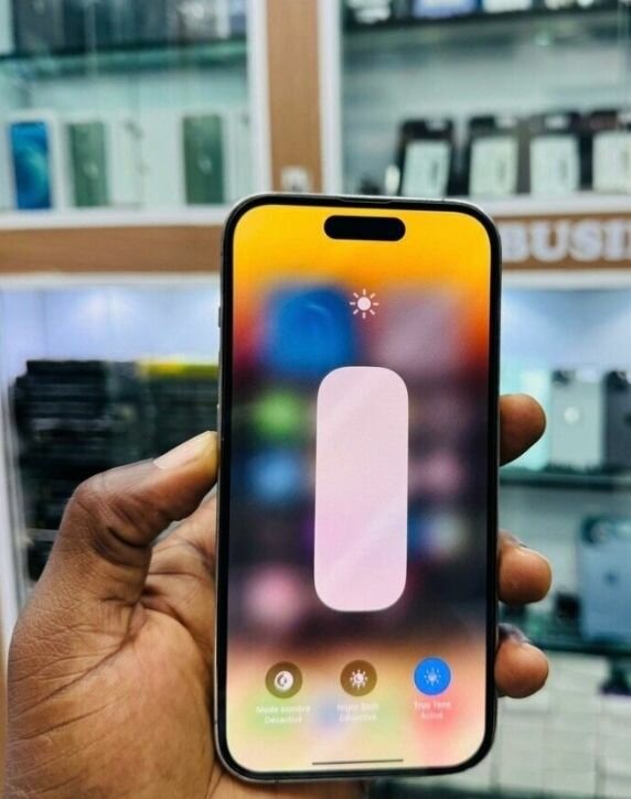 iPhone 14 pro 128 Go