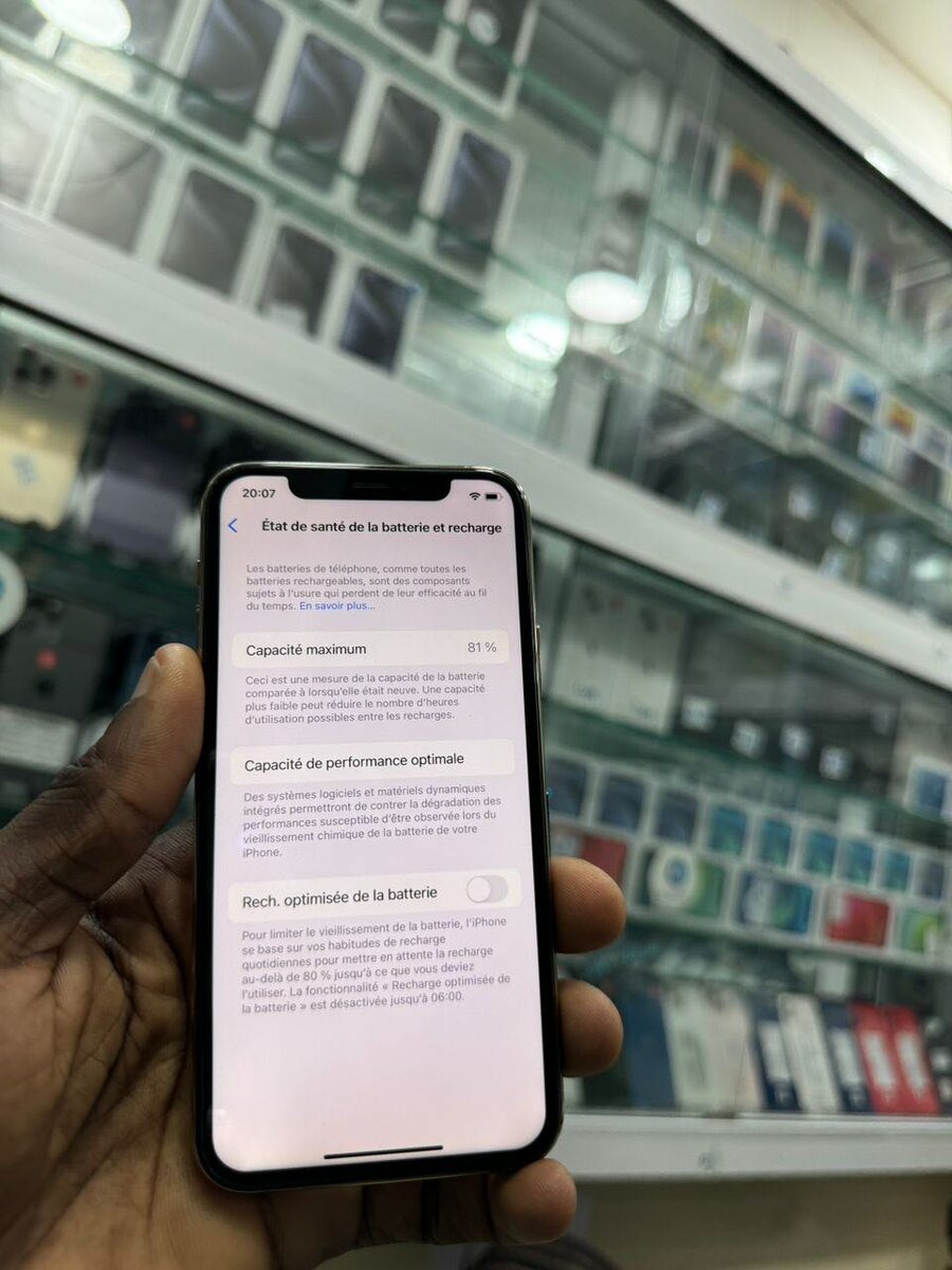 iPhone 11 Pro 64 sans id