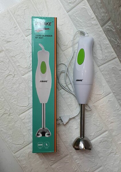 Mixeur électrique a fruits