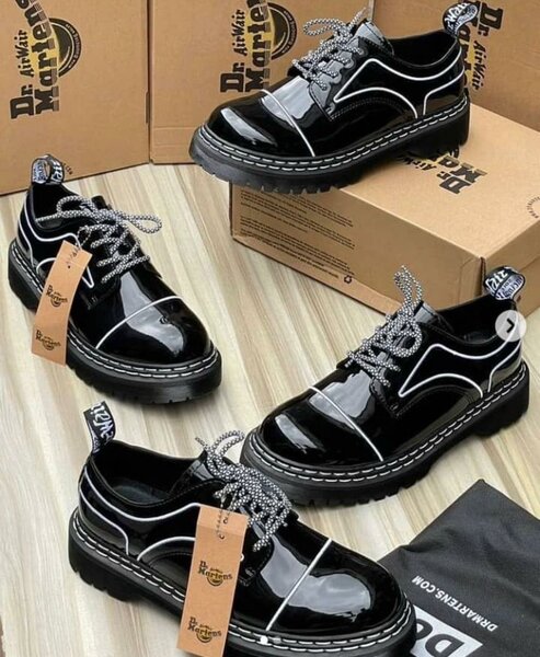 Chaussures Dr. Martens noires