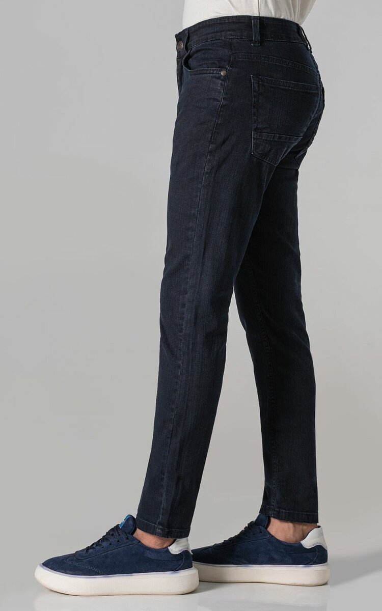 Men jeans