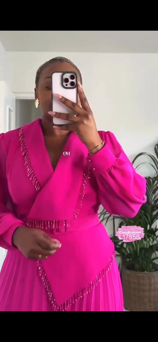Robe longue élégante plissée