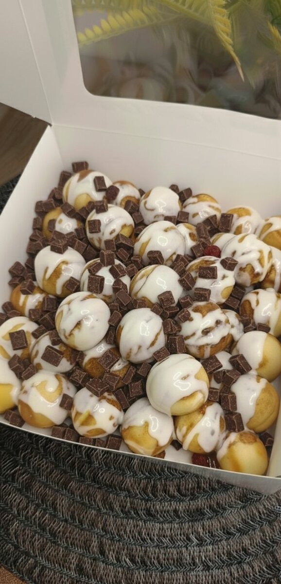 Profiterole au chocolat glacé