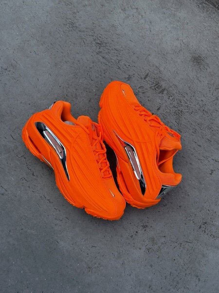 Nike hot step 2 orange