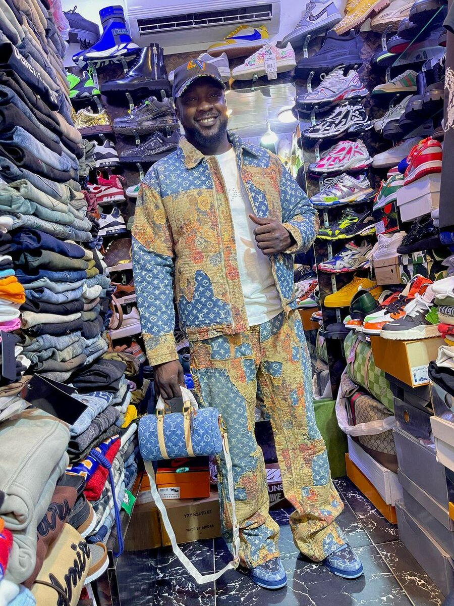 Louis Vuitton OffWhite