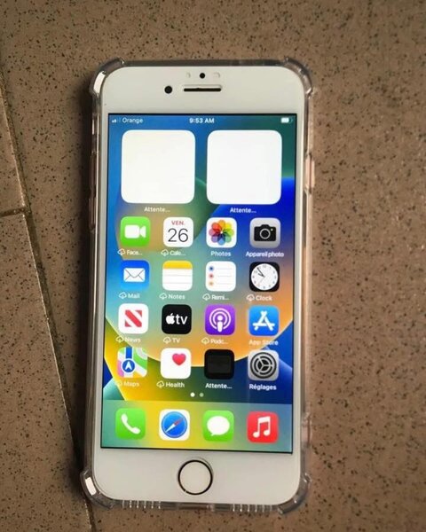 iPhone 8 simplBlanc avec Coque