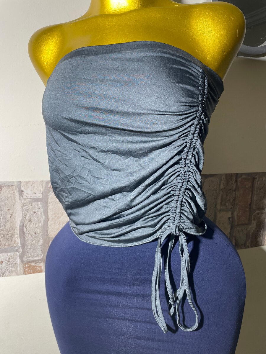 Top bustier froncé gris