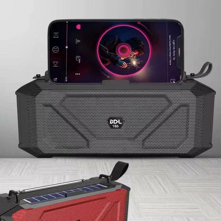 Haut-parleur Bluetooth solaire portable