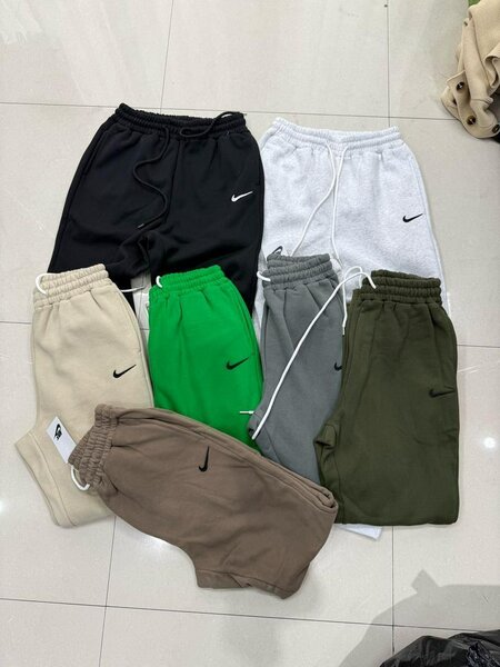 Jogging NIKE