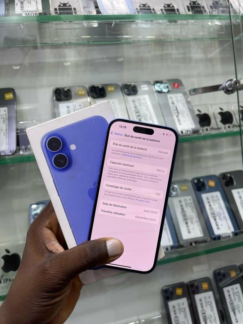 iPhone 16 simple très propre