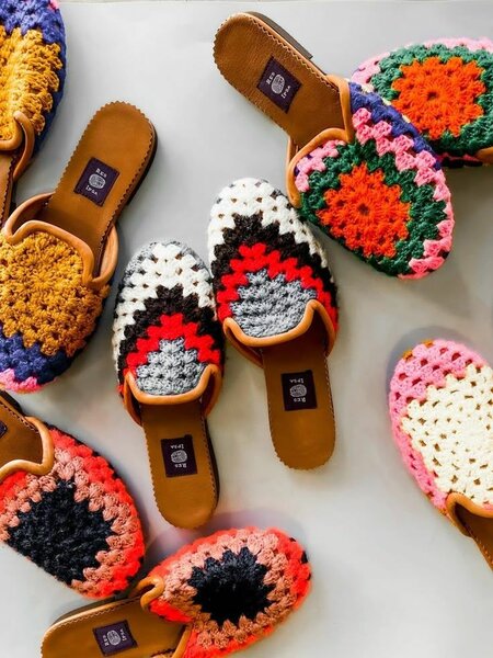 Mules en tricot colorées