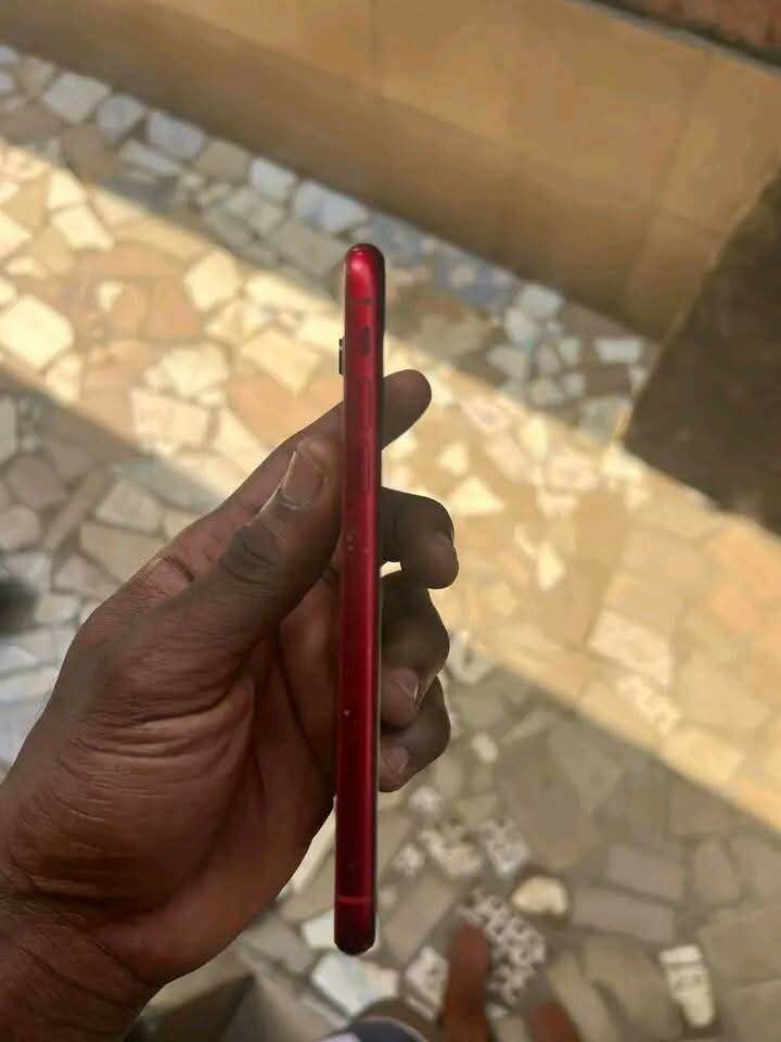 iPhone XR Rouge