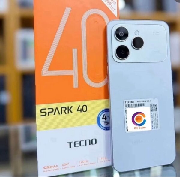 Tecno Spark 40 Smartphone