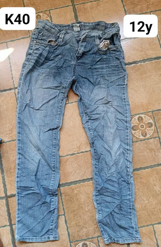 jeans for a teenager are straight