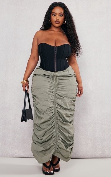 Longue jupe kawai avec fronce