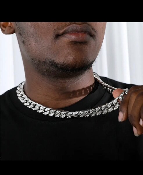 Collier chaîne cubain argenté