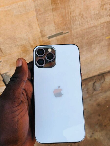 Original iPhone 12pro max 128gig fu bh77% but solid