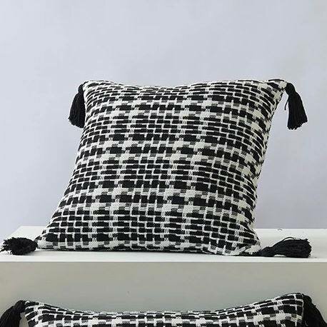 Coussin décoratif en tissu à motifs