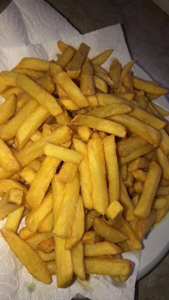 Frites dorées croustillantes