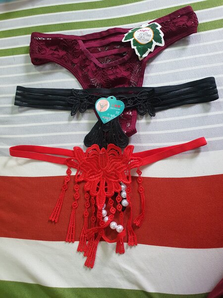 Ensemble de strings sexy perle