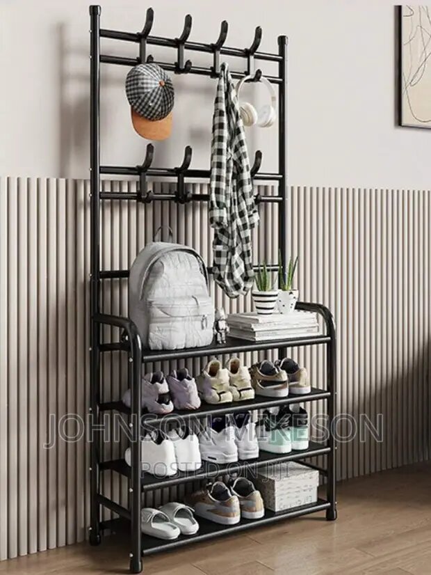 Shoe rack with hangers