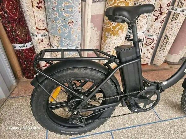 Vélo électrique pliable robuste