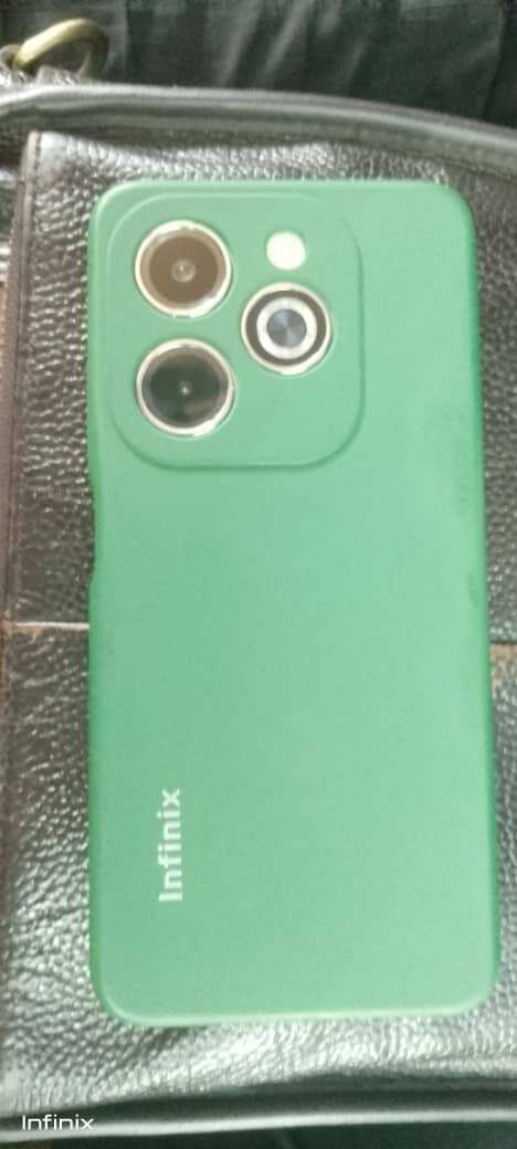 Original infinix hot 40i