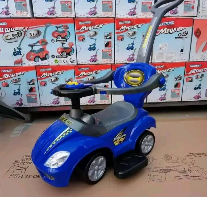 Voiture à pousser enfant