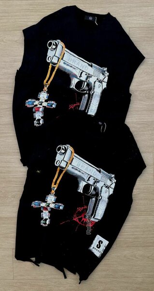 T-shirts Grafiques Sans Manches