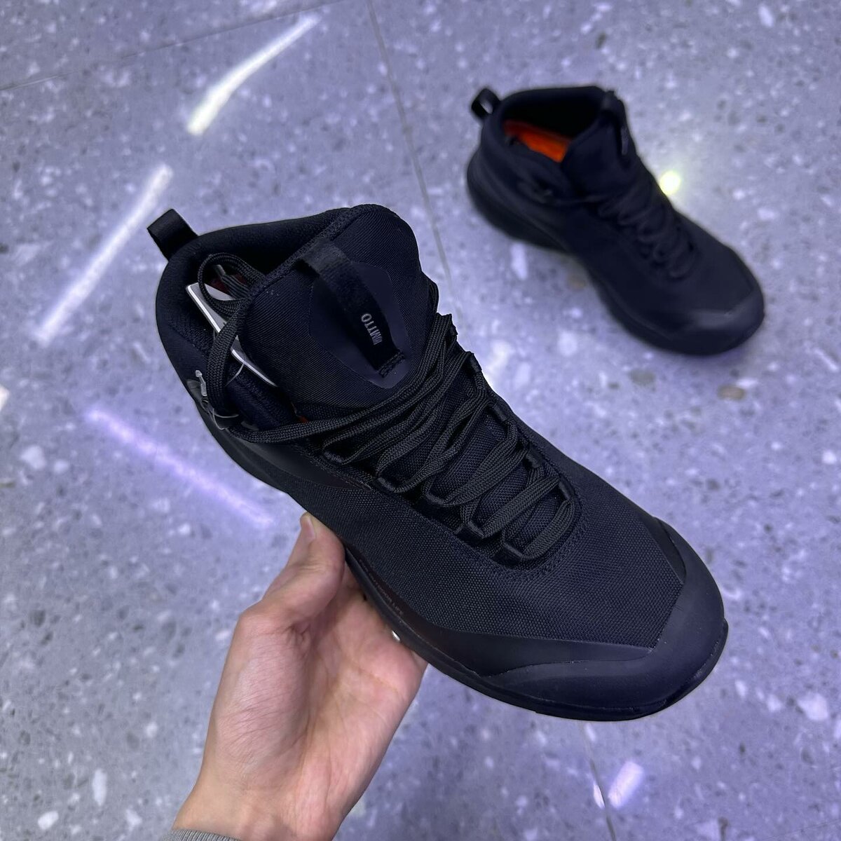 Термо кроссовки размер 40-44