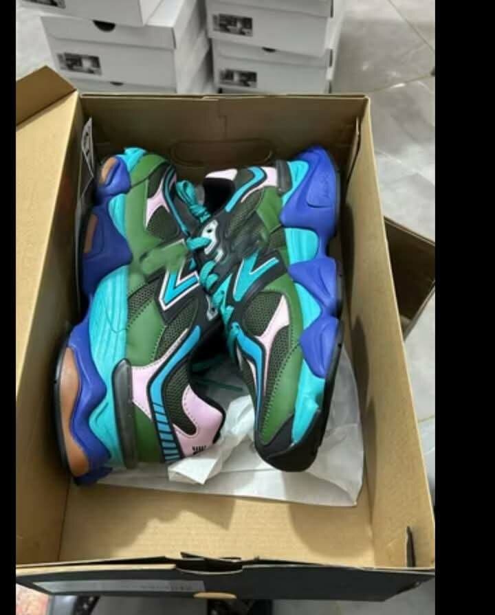 Sneakers colorés pour hommes