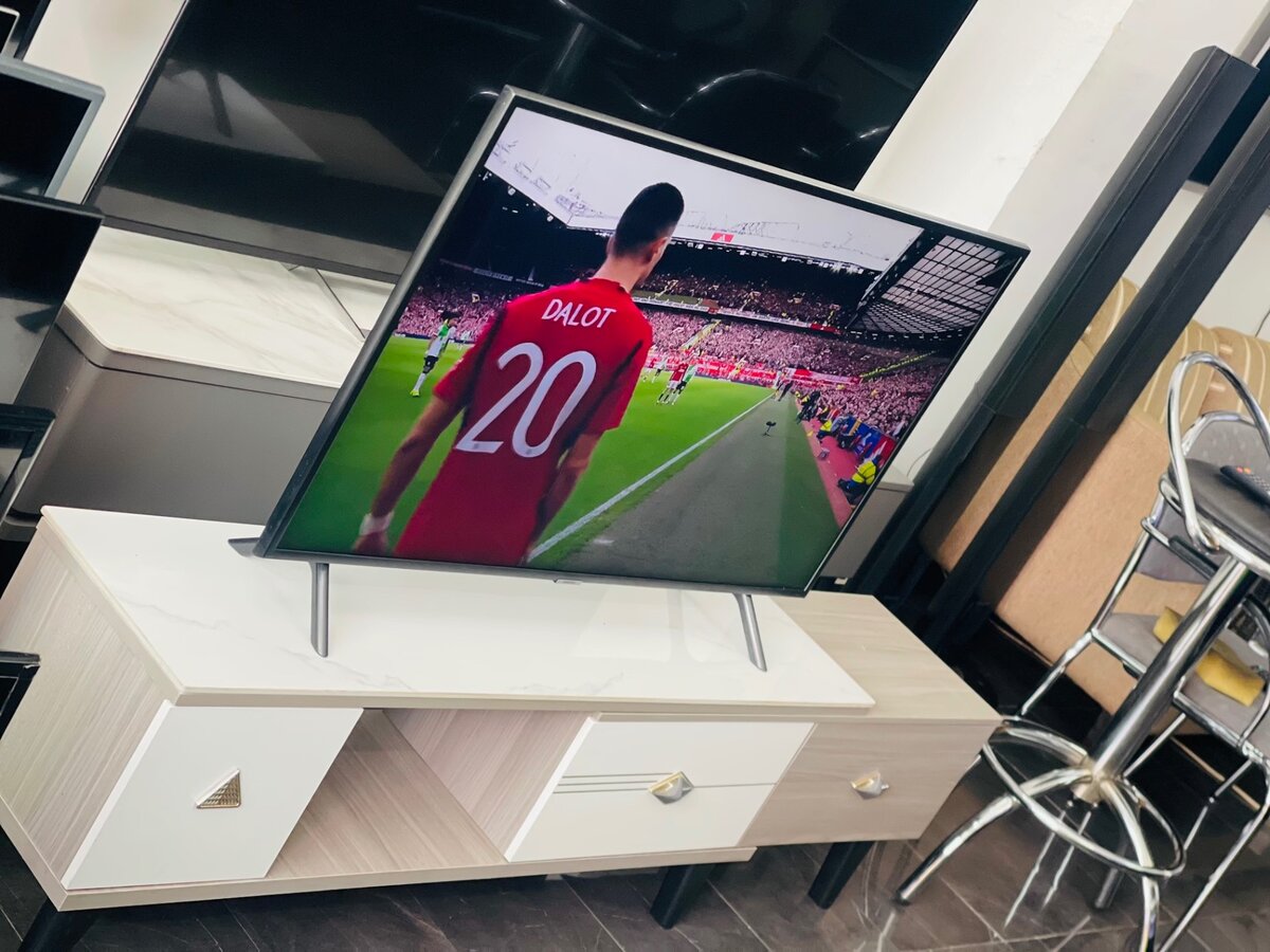 Samsung crystal 43 pouce