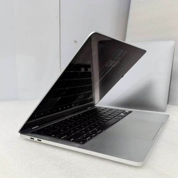 MacBook Pro 2019 13" Retina