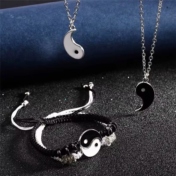 Yin Yang ️ couples or besties necklaces and bracelets