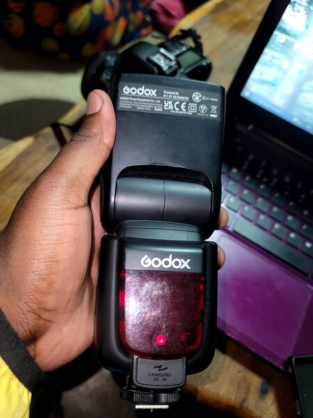 GOODOX TT600 SPEEDLIGHT
