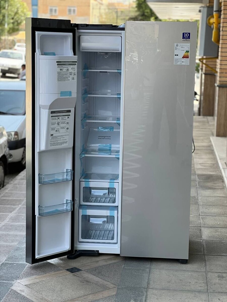 Réfrigérateur moderne grande capacité