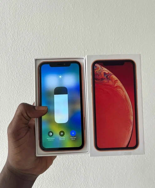 iPhone XR Neuf orange