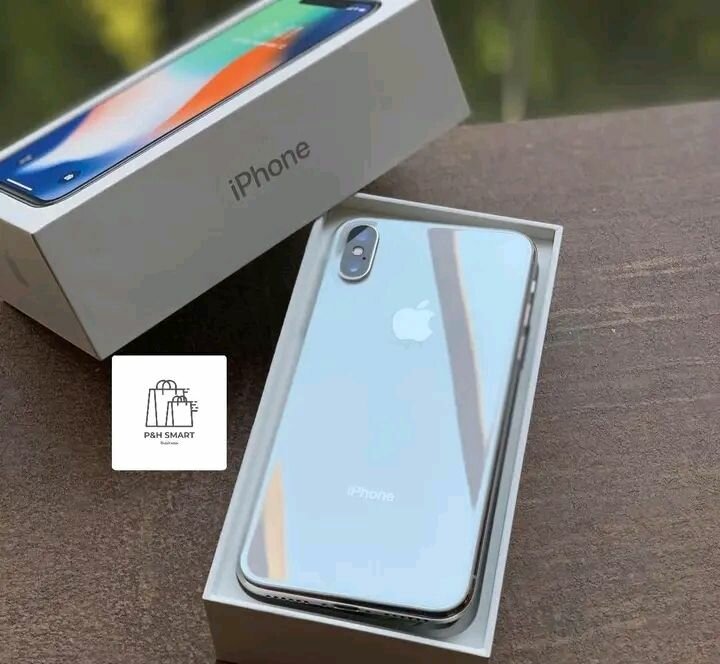 iPhone X Argent 64Go