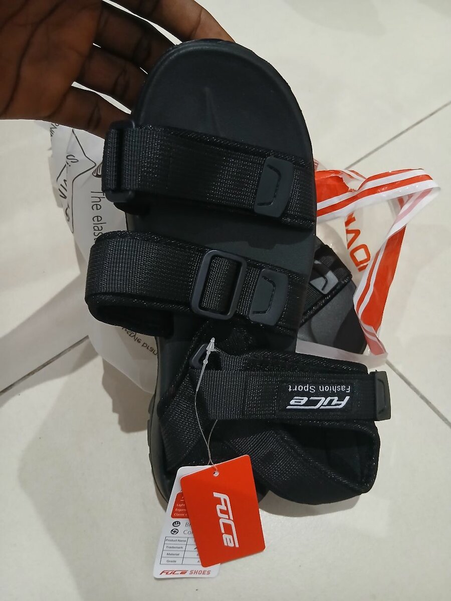 Sandales de sport ajustables