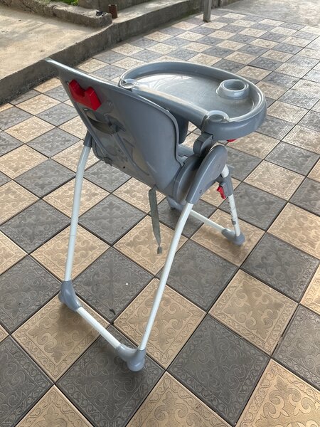 Детский стульчик